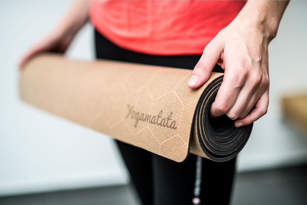 How-to-Choose-Yoga-Mat-for-Travel
