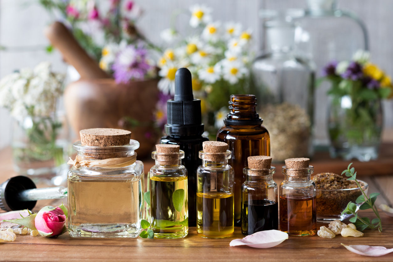 how-to-manage-stress-and-anxiety-with-aromatherapy
