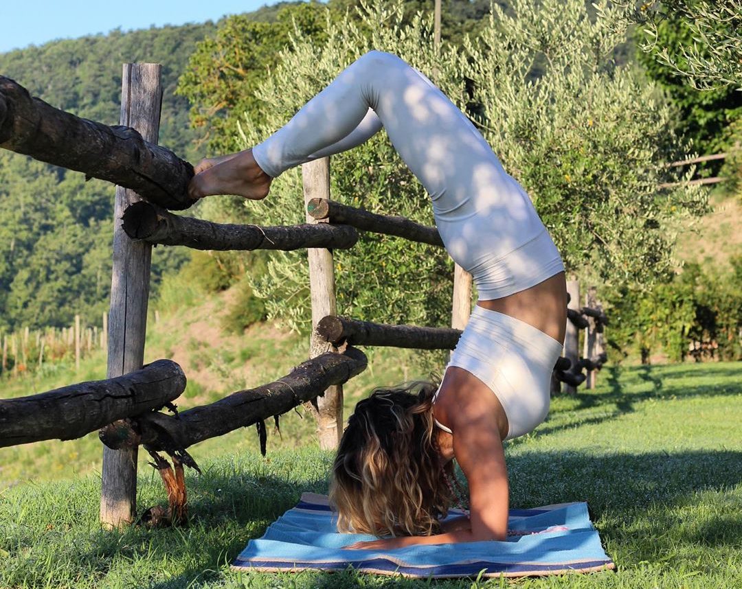 yoga-balance-postures-in