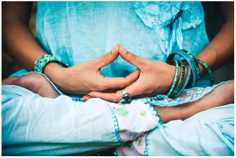 Meditation-is-an-effective-way-to-balance-the-chakras