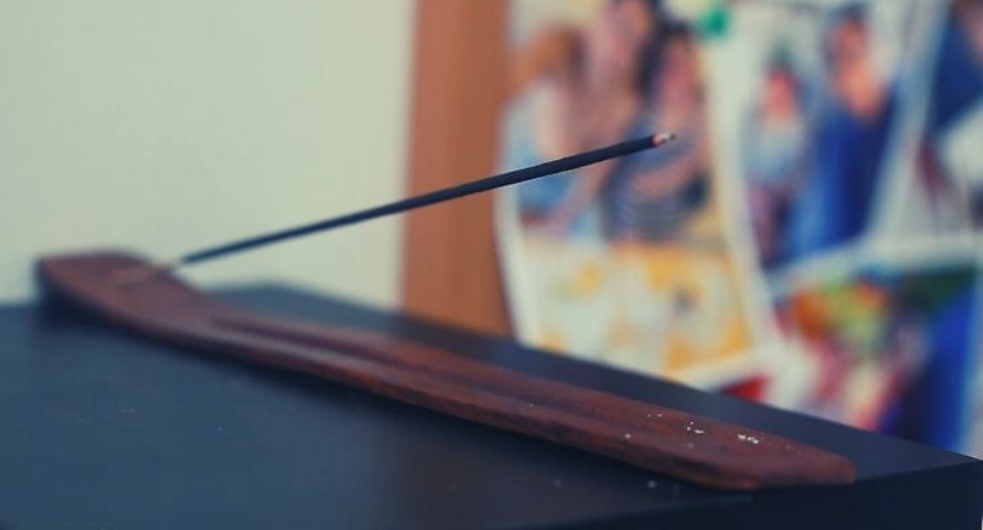 Tutorial-use-incense-stick