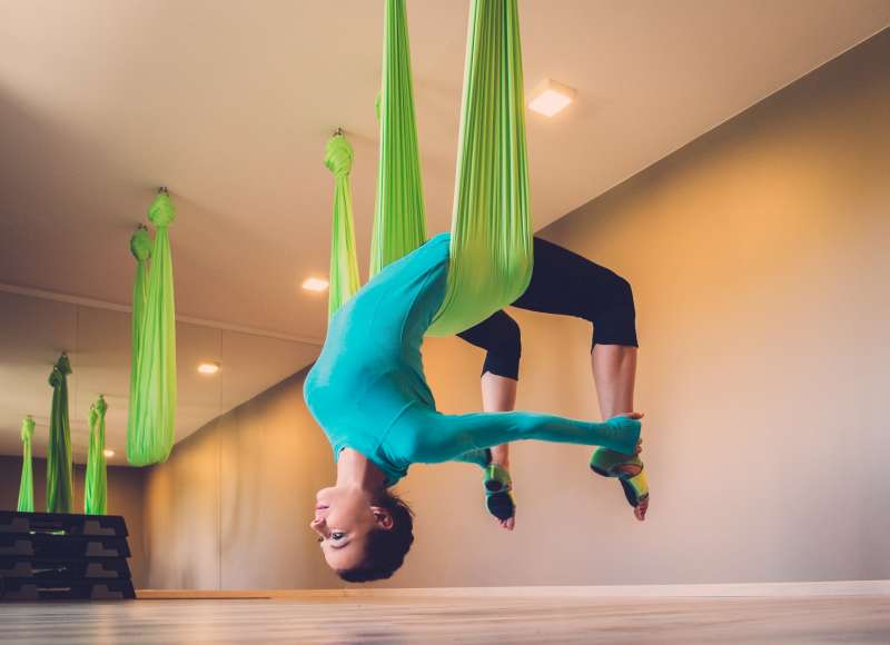 benefits-aerial-yoga