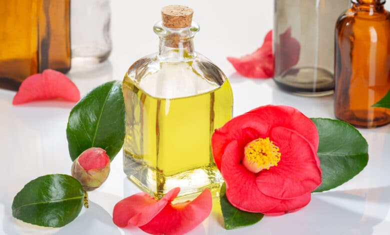 camellia-oil-benefits