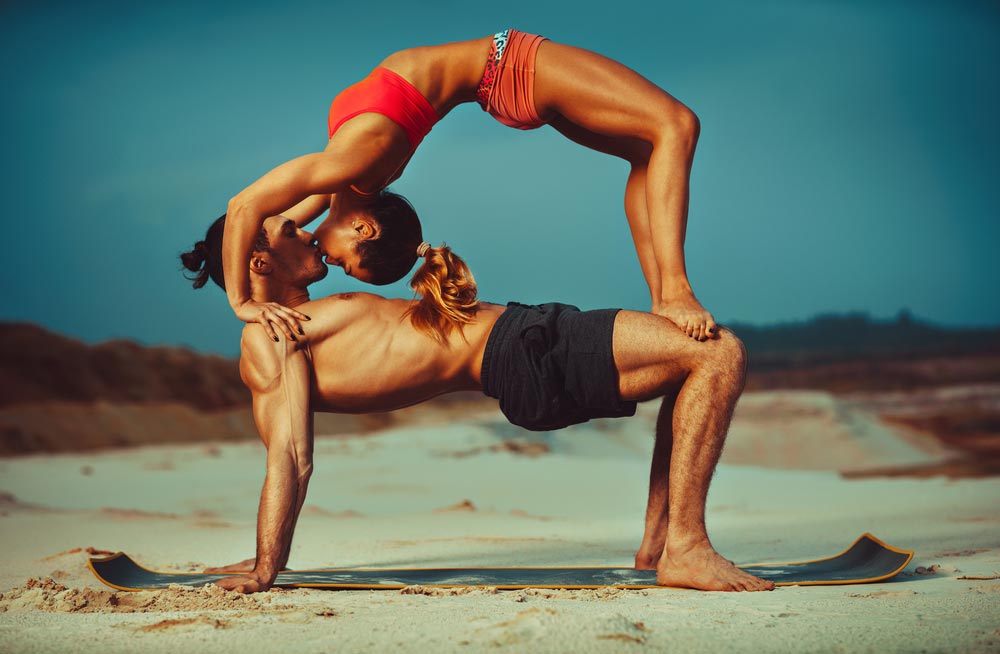 yoga-couple