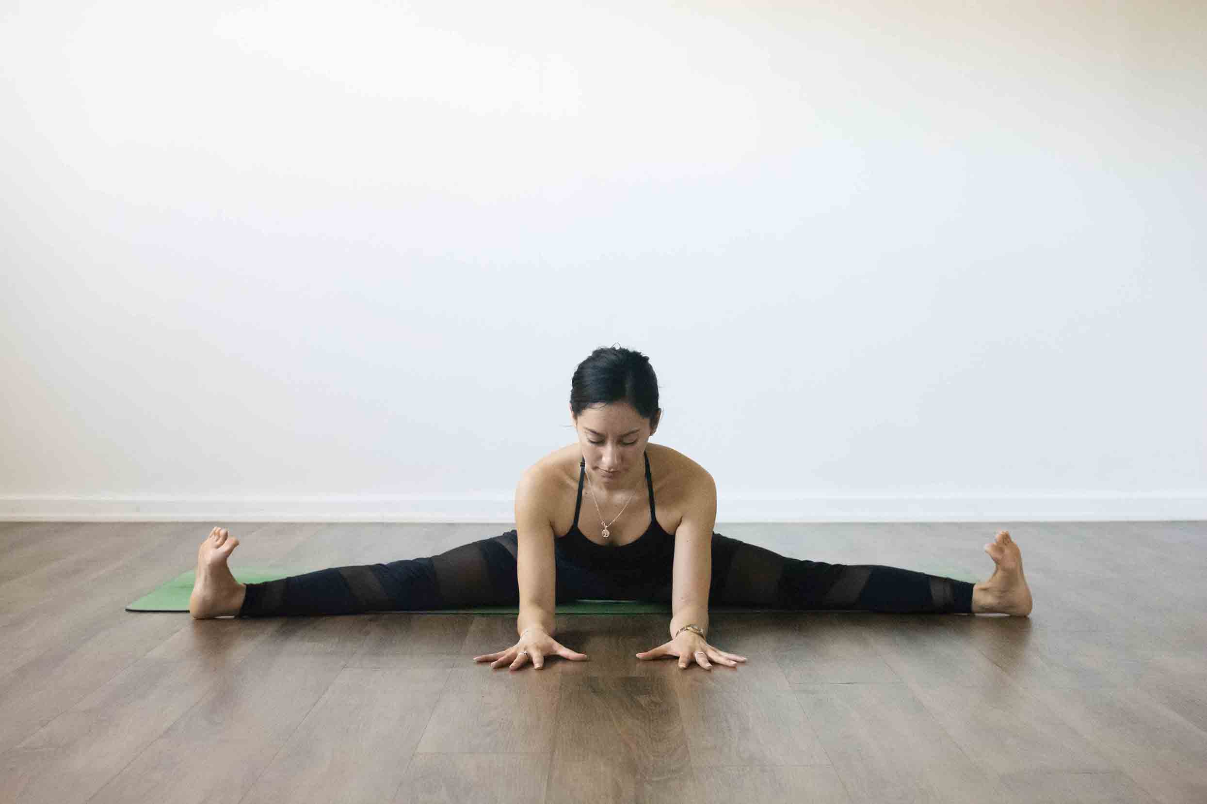 yoga-postures-that-promote-pregnancy
