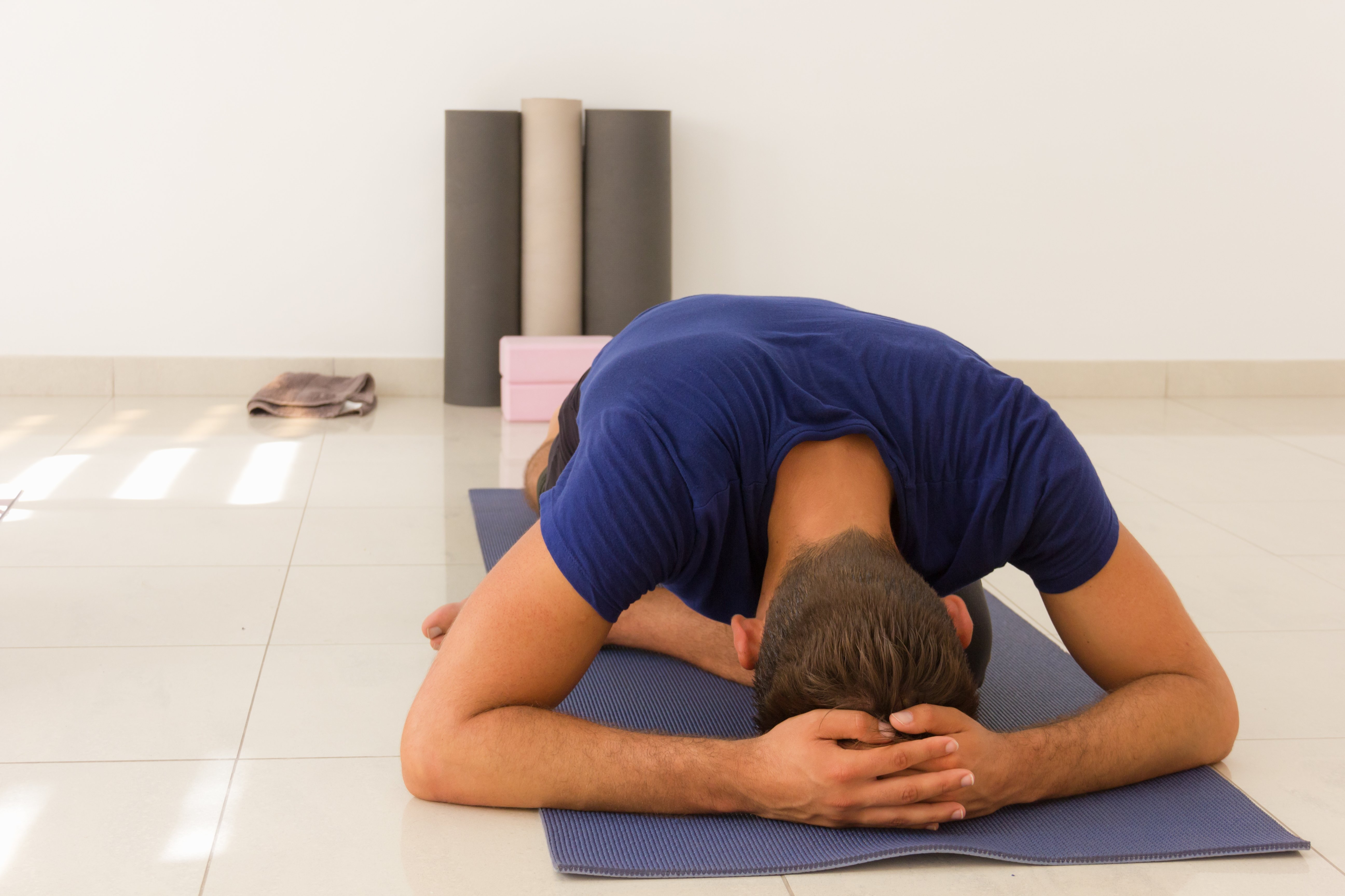 yoga-session-for-men